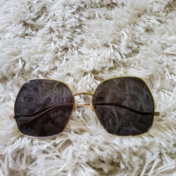 Gucci GG972S Oversized Geometric Square Sunglasses White Gold Metal Frame Italy main image 8